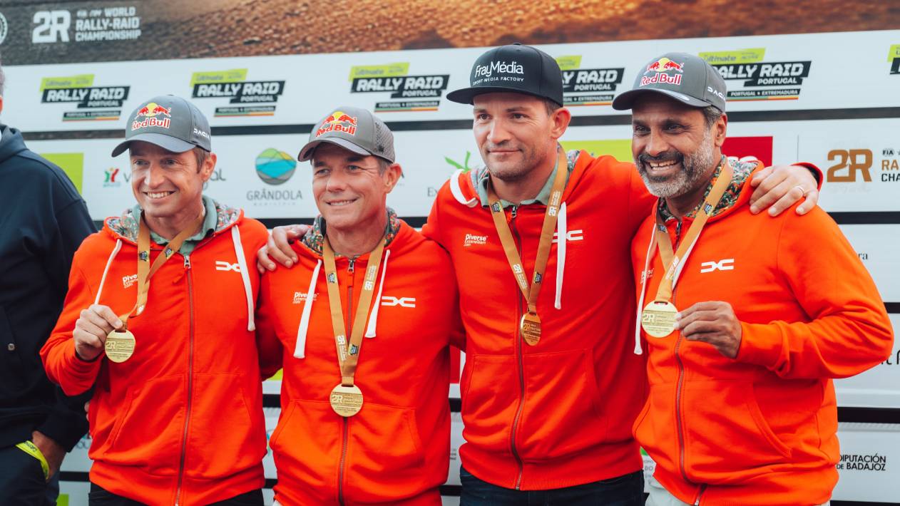 dacia-sandriders-domina-in-portugalia-al-attiyah-si-loeb-au-incheiat-etapa-a-patra-pe-primele-doua-locuri